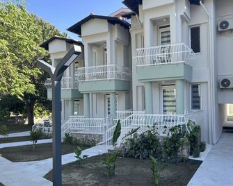 Göcek Selya Hotel - Göcek - Building