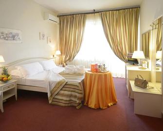 Hotel President - Chianciano Terme - Soverom