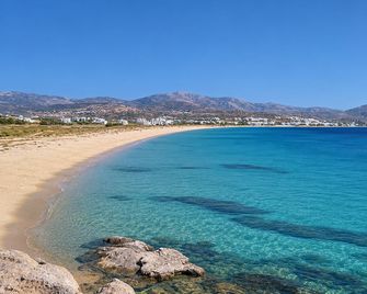 Lagos Mare Hotel - Agios Prokopios - Bãi biển
