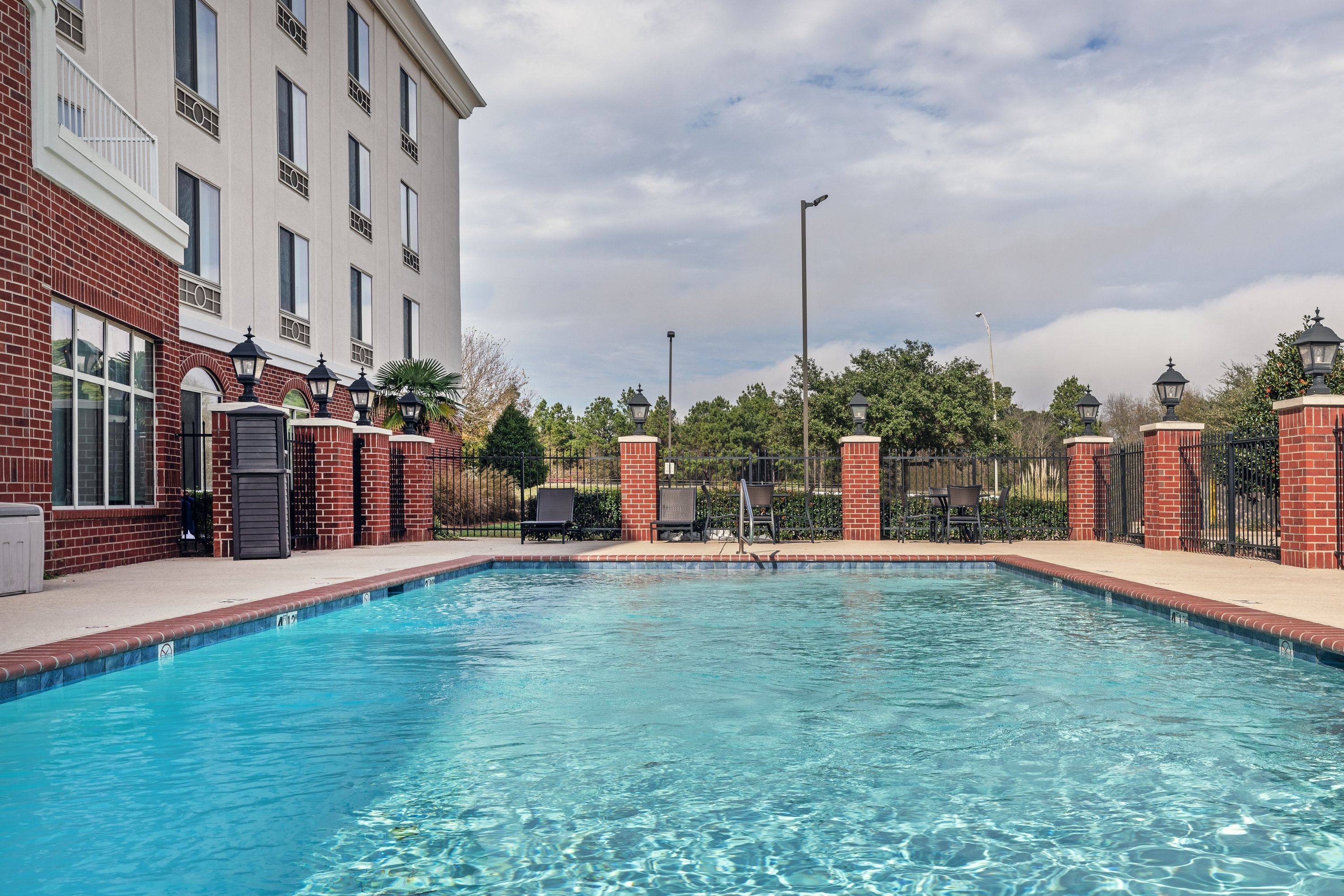 Holiday Inn Express & Suites Shreveport - West By IHG - שרבפורט - בריכה