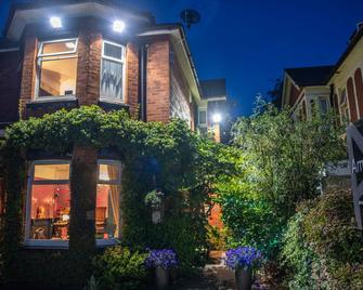 Amarillo Guesthouse - Bournemouth - Bygning