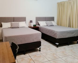 Helechos Hotel - Comayagua - Habitación