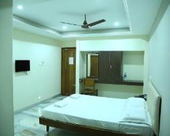 Hotel Chitra - Tiruchirappalli - Habitación