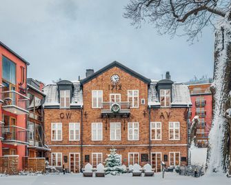 Hotel J - Nacka - Edificio