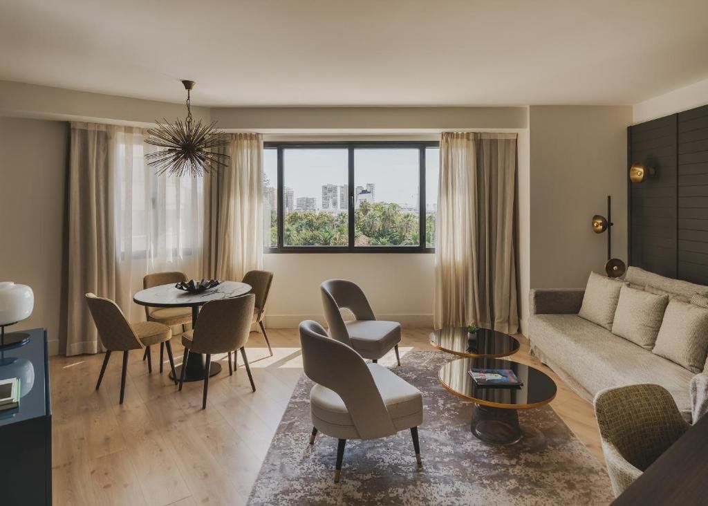 مولينا لاريو