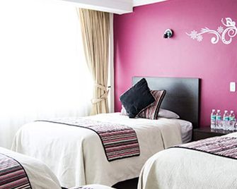 Hotel Novalux - Ambato - Habitación