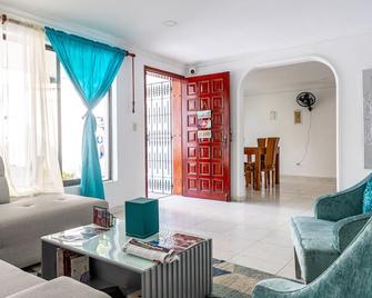 أوريسكا هوستل - كارتاخينا دي إندياس - غرفة معيشة