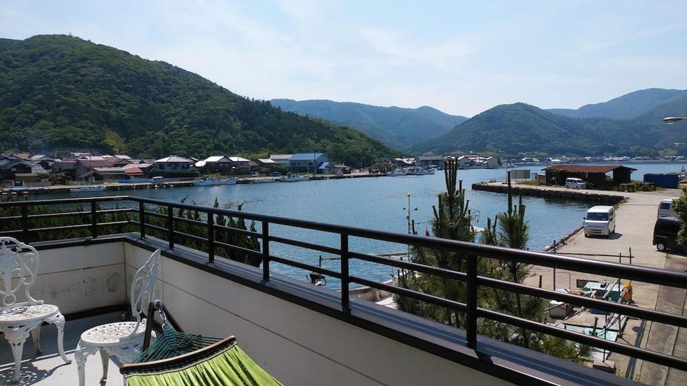 素泊りゲストハウスだるまや