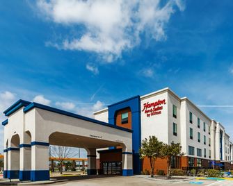 Hampton Inn & Suites by Hilton Tomball Houston NW - Tomball - Edificio