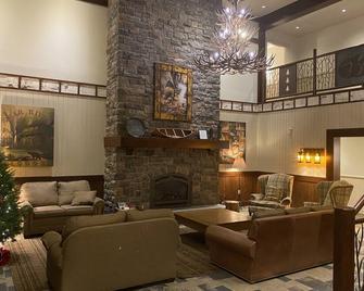 2400 Sf 4br/4ba Stratton Condo. Walk To Village. Pool, Spa, Sauna, Game Room. - Stratton - Lounge