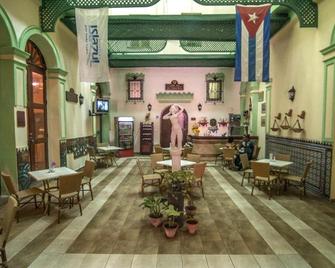 Plaza - Camagüey - Restaurant