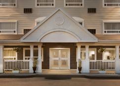 Travelodge Suites New Glasgow - New Glasgow - Gebouw