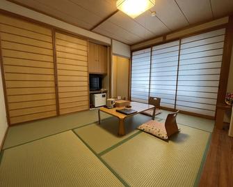 Yubaranoyado Komeya - Maniwa - Dining room