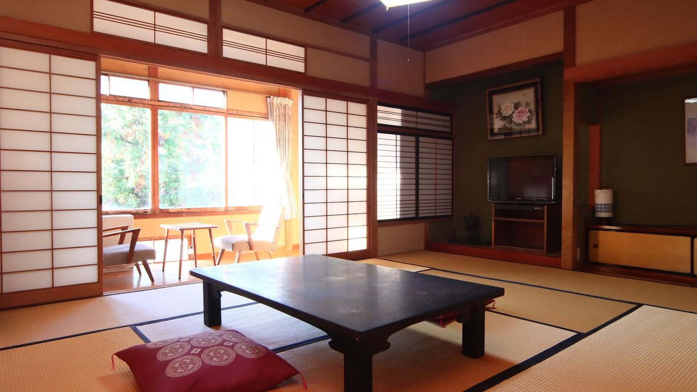 Maruka Ryokan