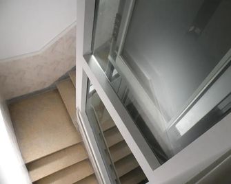 Hotel Rompeolas - Bayona - Stairs