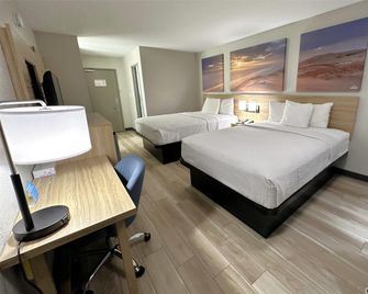 Days Inn by Wyndham Holland - Holland - Bedroom