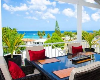 Lantana Resort - Saint James - Balcony