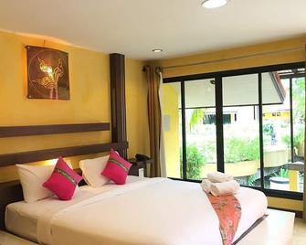 Tanisa Resort - Chumphon - Bedroom