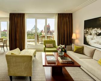 Rocco Forte The Charles Hotel - מינכן - חדר שינה