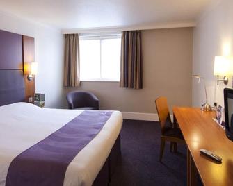 Premier Inn Twickenham East - Twickenham - Bedroom