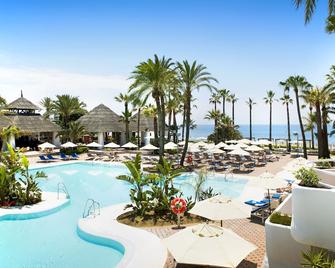 Don Carlos Leisure Resort And Spa - Marbella - Alberca