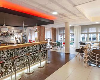 ibis Épernay Centre-Ville - Épernay - Bar