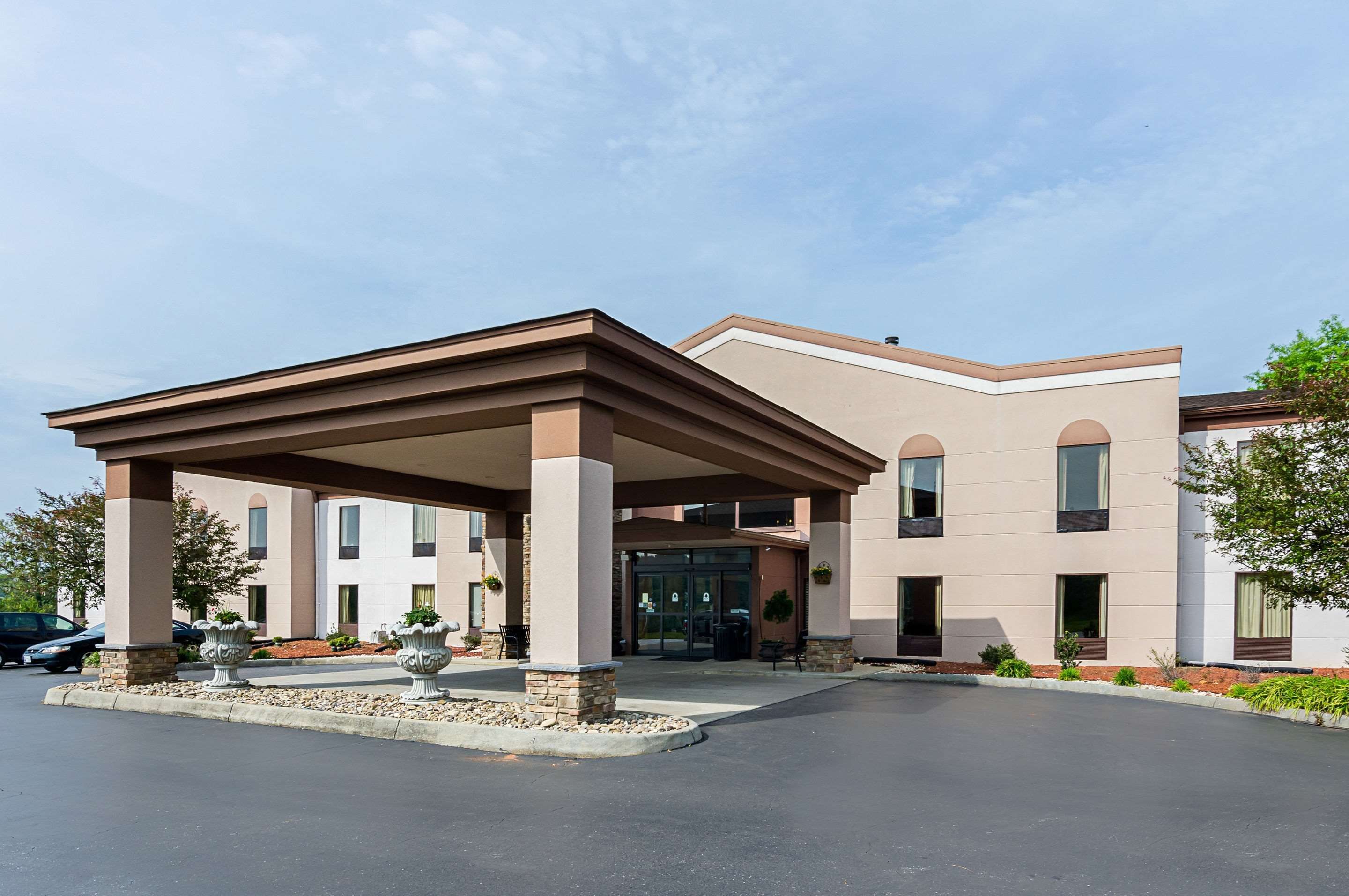 Quality Suites Altavista Lynchburg South 52 8 3 Altavista