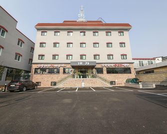 Sansu Hotel - Asan - Будівля