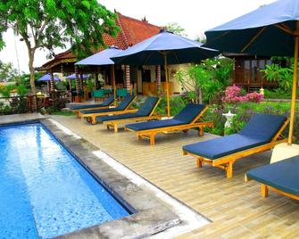 D mas huts lembongan - Nusa Penida - Басейн