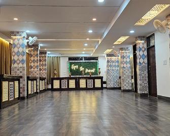 Hotel Shree - Kota - Lobby