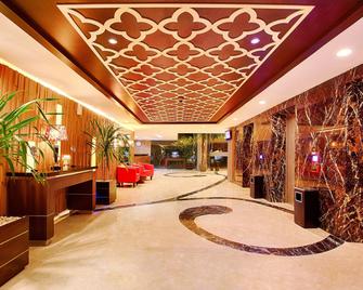 The Alana Surabaya - Surabaya - Lobby
