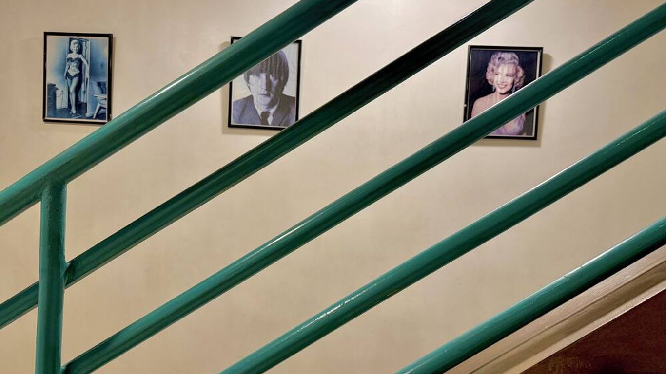 Hotel Tiffany - Laoag