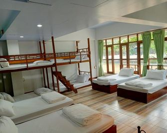 Baan Nai Thuk Hotel - Chachoengsao - Ložnice