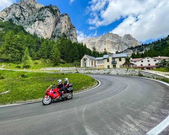 Hotel Al Sasso di Stria - Selva di Cadore - Gebouw