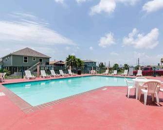 The Residency Inn - Galveston - Pool