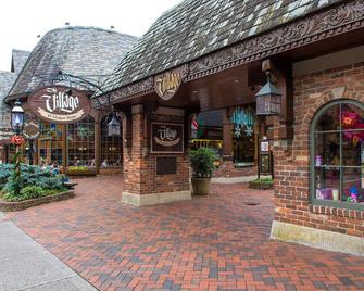 514bearhaustnncb - Bear Haus - Gatlinburg - Building