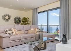 Canhas Residence II by Madeira Sun Travel - Ponta do Sol - Living room