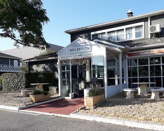 Fasthotel Narbonne - Narbonne - Bangunan