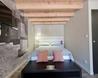 Gite Rochetrejoux, studio flat, 4 persons - Le Boupère - Habitación