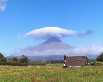 Taranaki Creekside Tui By Tiny Away - Stratford - Vista del exterior