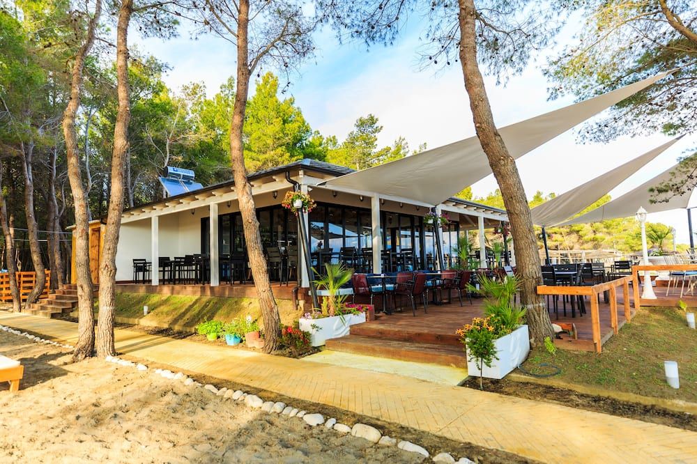 Ecuador Resort - Vlorë - Patio