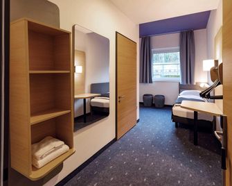 B&b Hotel Stralsund - Stralsund - Habitación