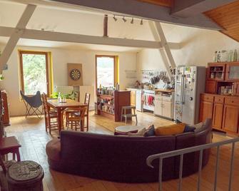 Large period house in the heart of town - Die - Wohnzimmer