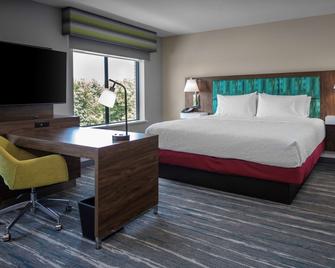 Hampton Inn & Suites Avon Indianapolis - Avon - Bedroom