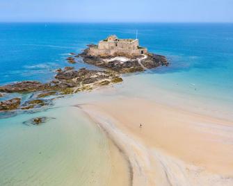ibis budget Saint-Malo Centre - Saint-Malo - Beach