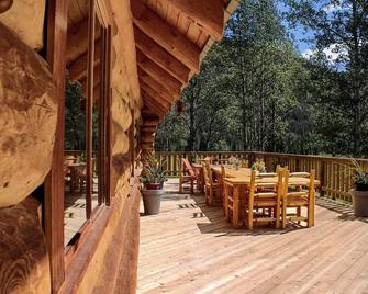 Rock Lake Lodge - Brule - Balcony