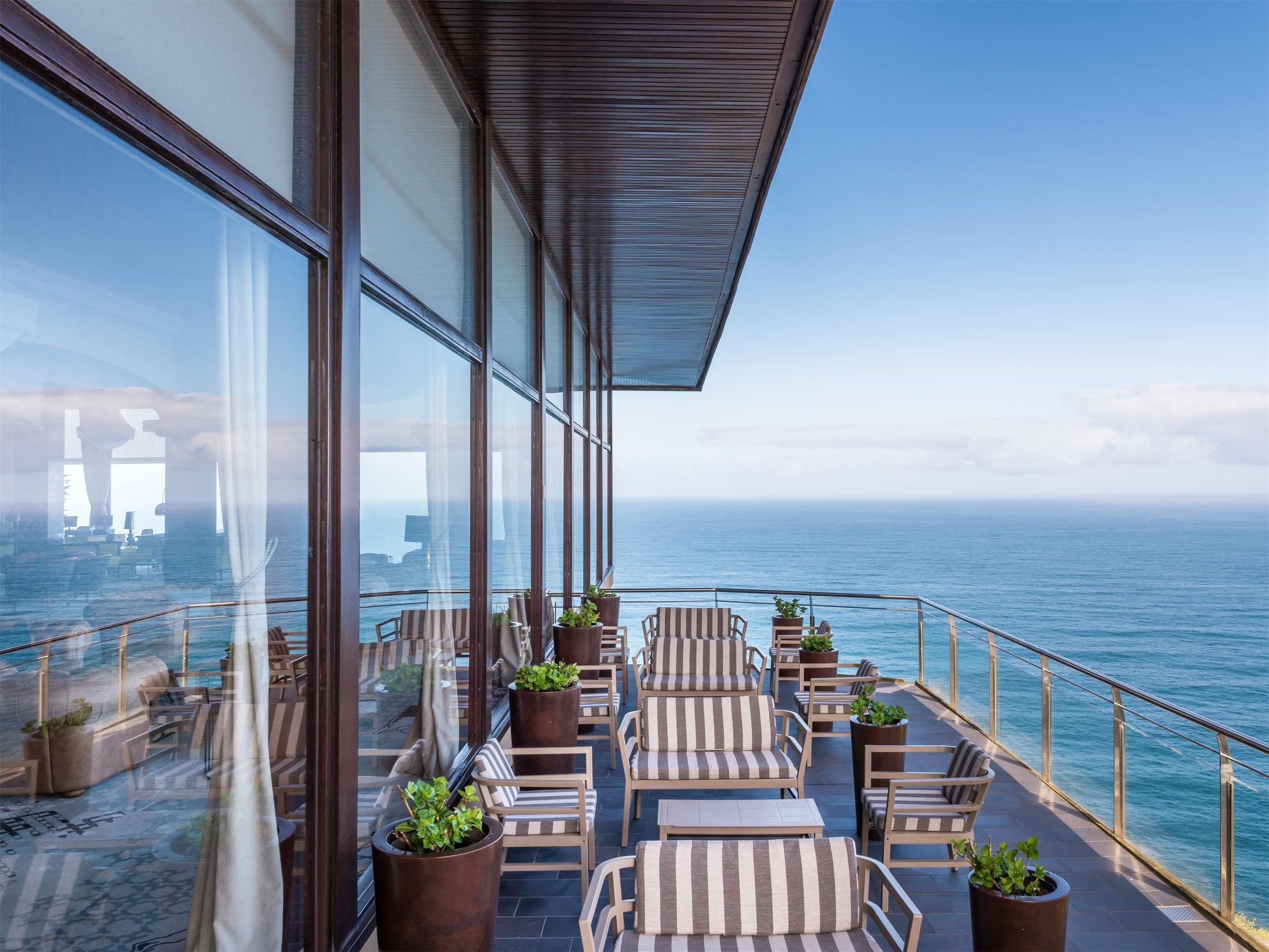 ميركيور مونتي إغيلدو - سان سباستيان - شرفة