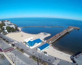 Waterfront, Private Beach, Peaceful Family Getaway - North Beach