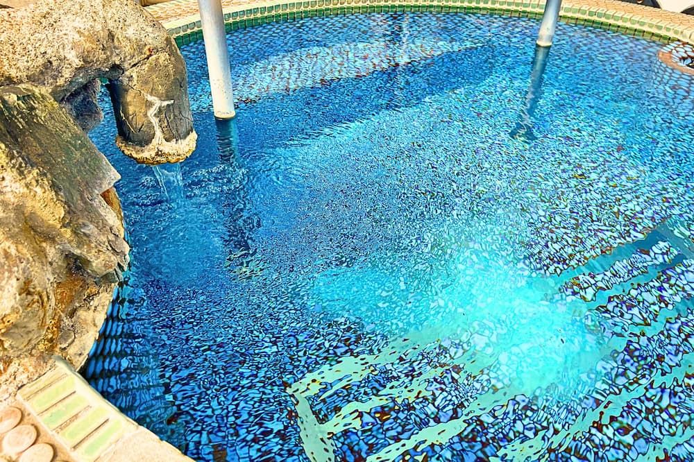 تاكاساجو أونسين