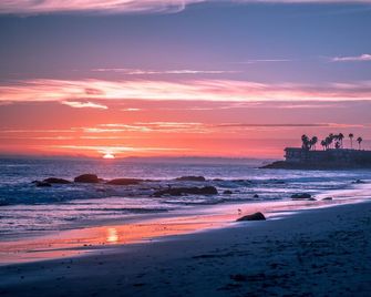 Luxury Safari Tent in Santa Monica Mountains close to Malibu and beaches - Westlake Village - Strand